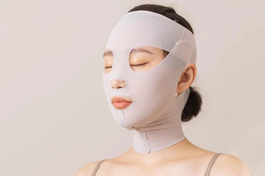 Reusable silk lift sleeping mask