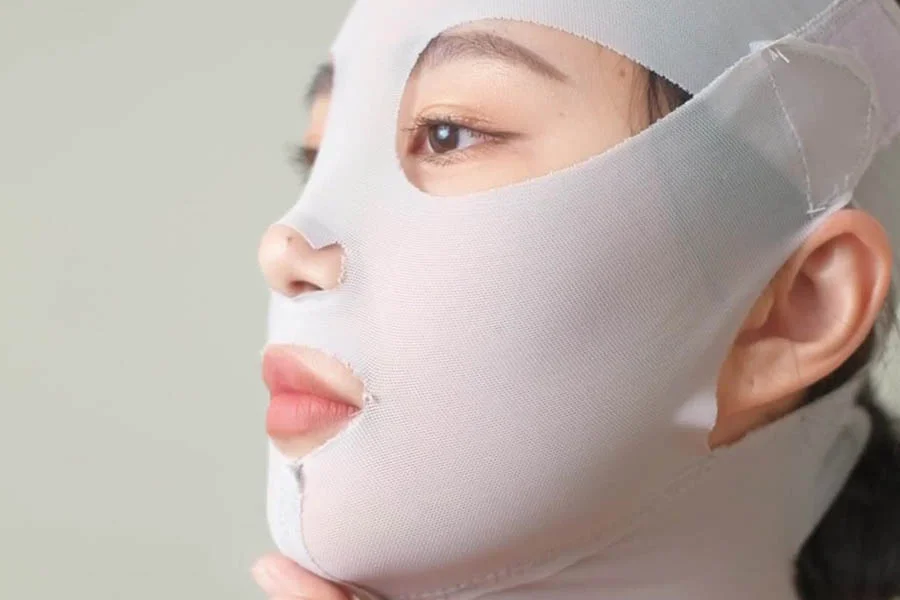 Reusable lifting mask